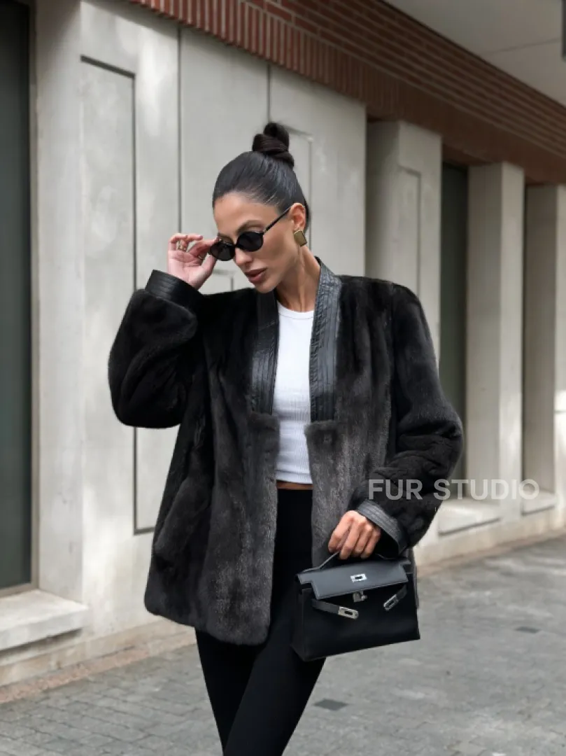 Жакет - шуба из меха норки с отделкой из кожи - графит