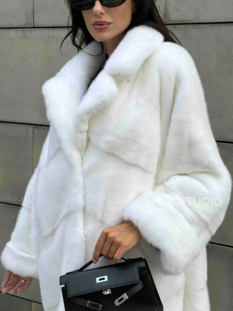 Длинная норковая шуба White COLLECTION с английским воротником