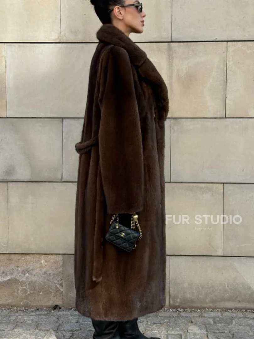Норковая шуба цельный мех английский воротник KOPENHAGEN FUR