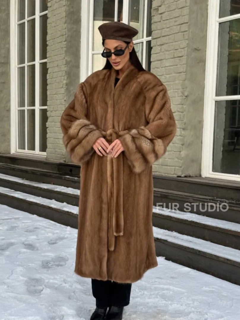 Шуба норковая кимоно VINTAGE GOLD рукава с отделкой из меха куницы
