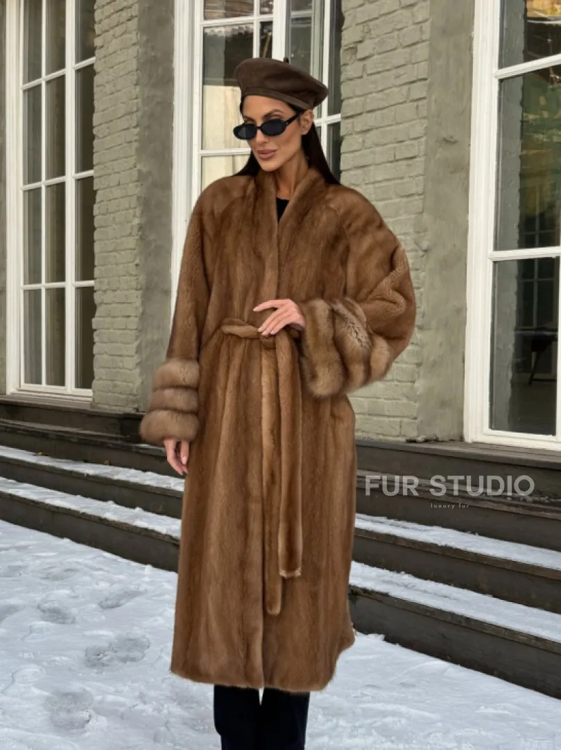 Шуба норковая кимоно VINTAGE GOLD рукава с отделкой из меха куницы