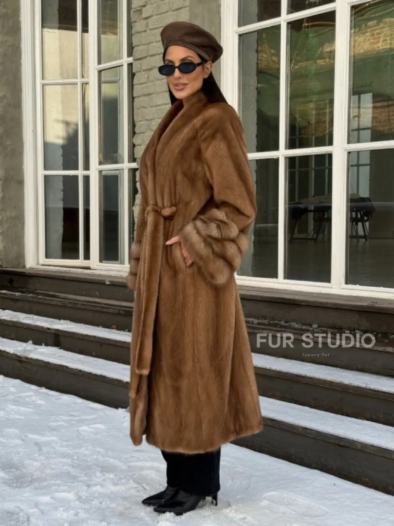 Шуба норковая кимоно VINTAGE GOLD рукава с отделкой из меха куницы