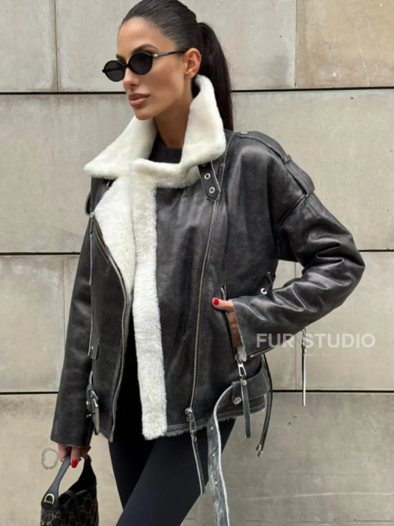 Коротка женская дубленка Vintage Grey из белой овчины мериноса, боковой шнуровкой и накладной пояс