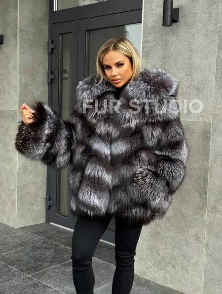 Шуба натуральная из чернобурки с капюшоном - фото 21