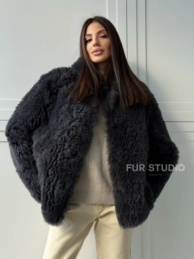 Короткая шуба - дубленка из натуральной овчины,  воротник апаш