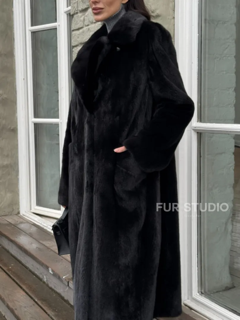 Шуба из канадской аукционной норки с английским воротником - Total black