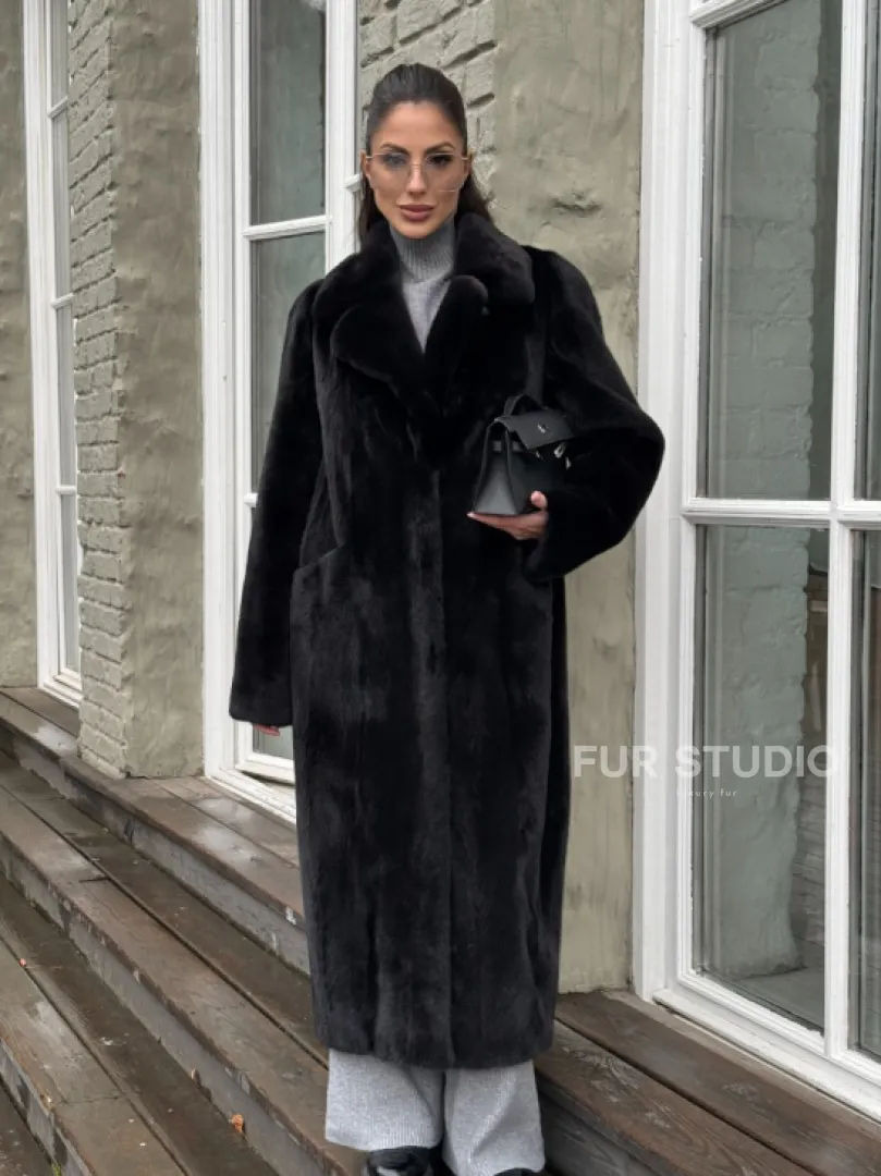 Шуба из канадской аукционной норки с английским воротником - Total black