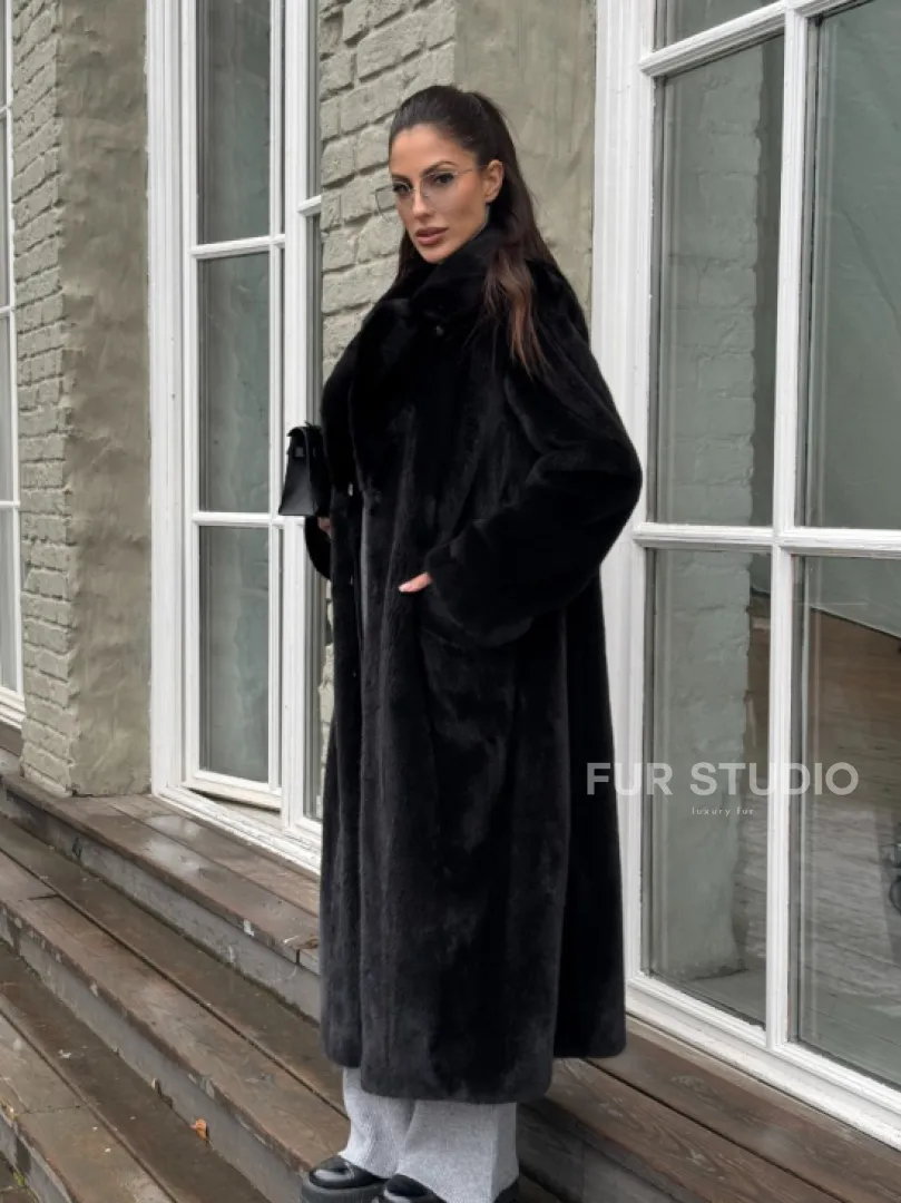 Шуба из канадской аукционной норки с английским воротником - Total black