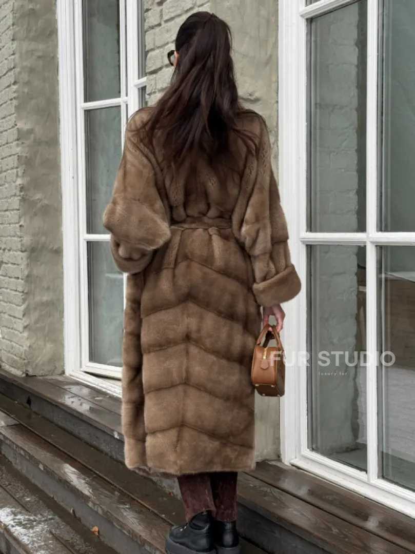 Шуба - кимоно из меха норки Saga Furs в натуральном цвете пастель