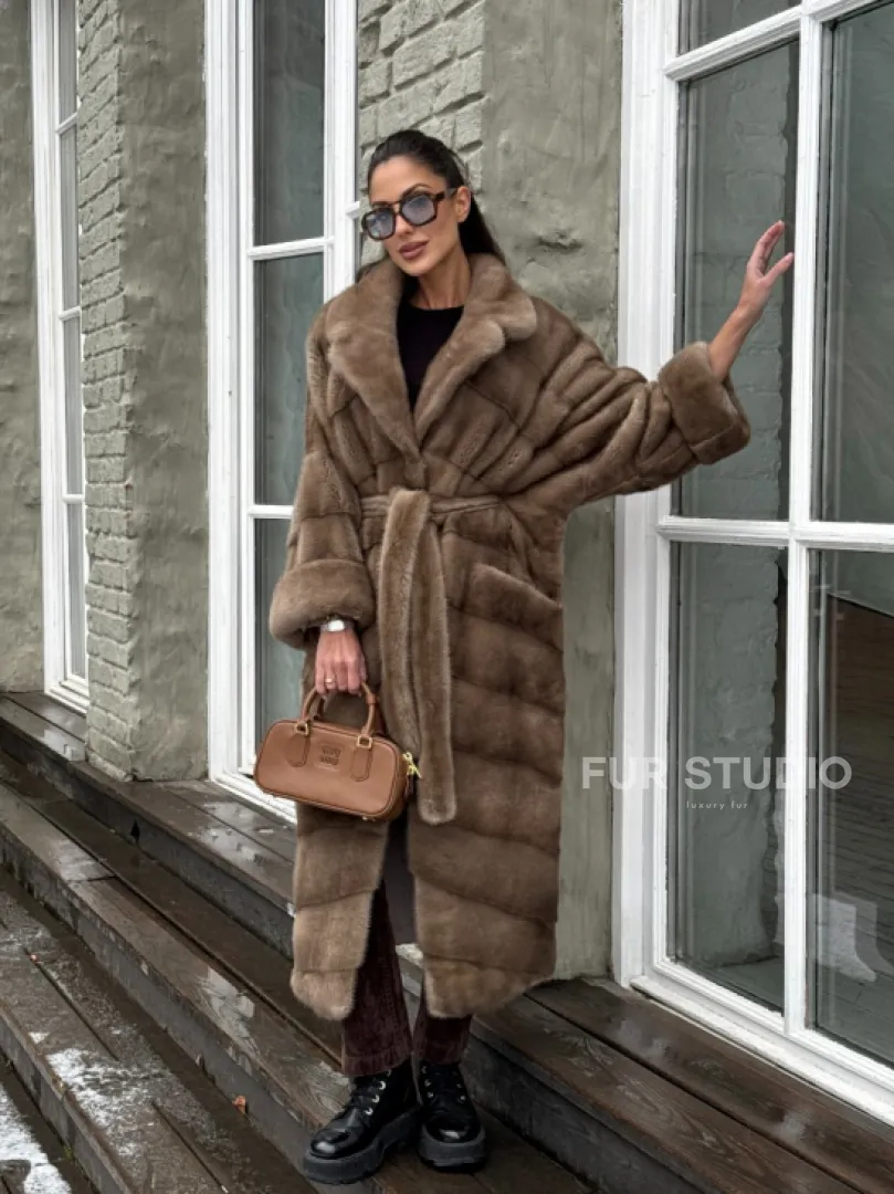 Шуба - кимоно из меха норки Saga Furs в натуральном цвете пастель