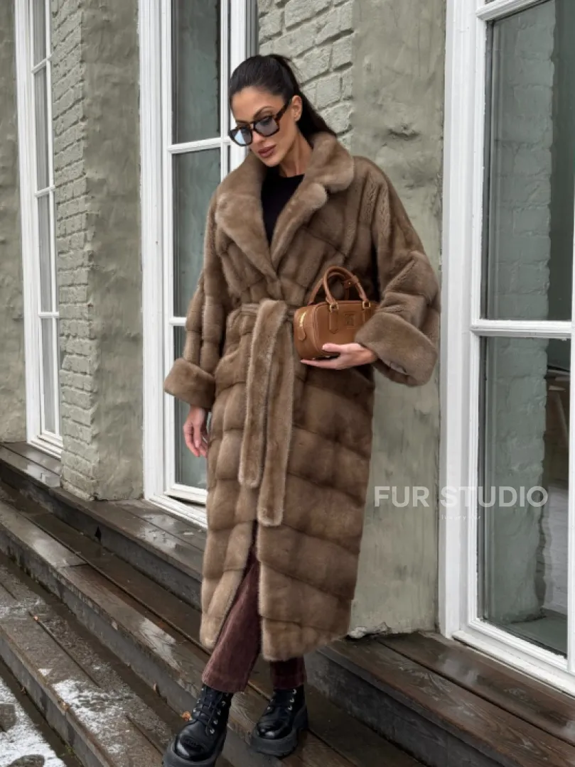 Шуба - кимоно из меха норки Saga Furs в натуральном цвете пастель