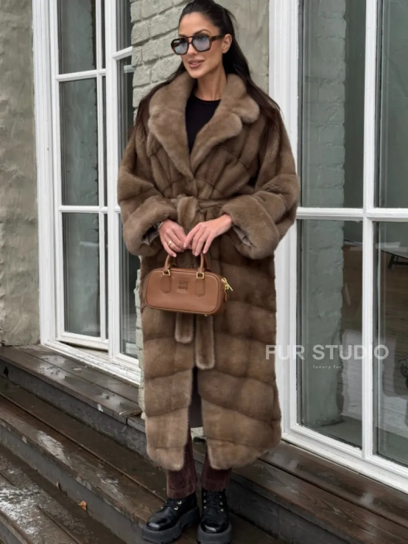 Шуба - кимоно из меха норки Saga Furs в натуральном цвете пастель