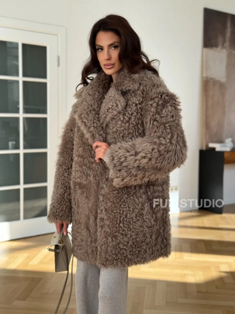 Двусторонняя шуба - дублёнка из меха испанского тиградо