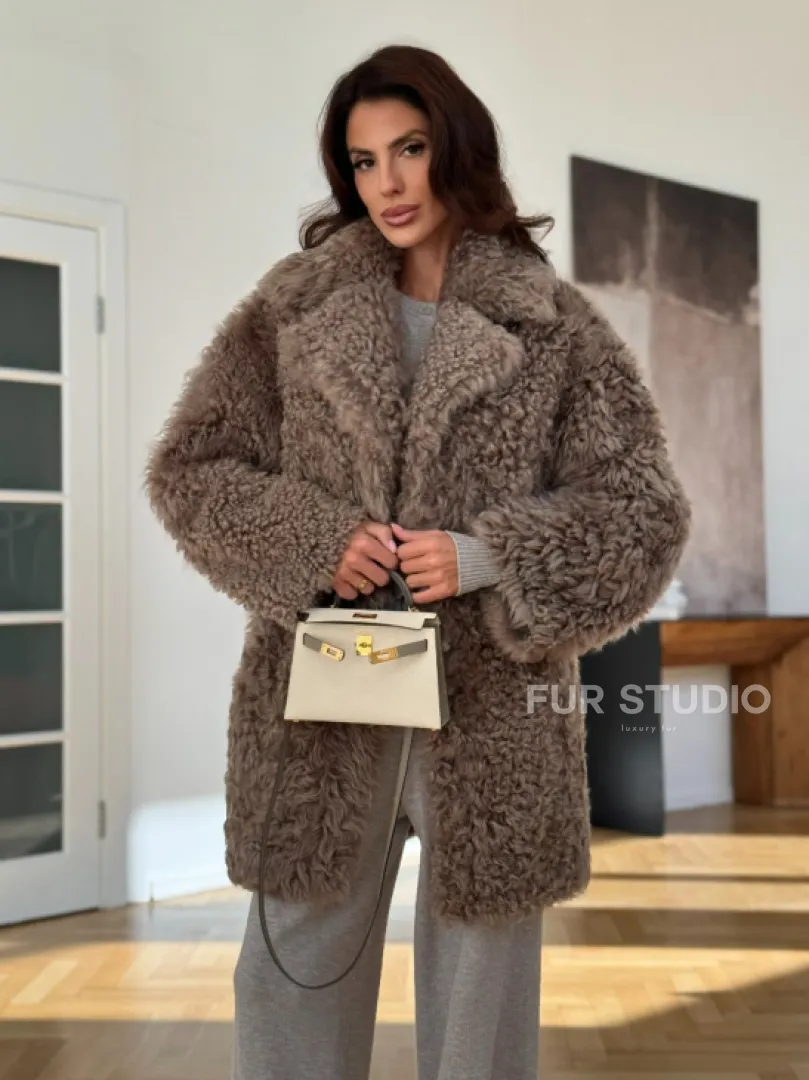 Двусторонняя шуба - дублёнка из меха испанского тиградо