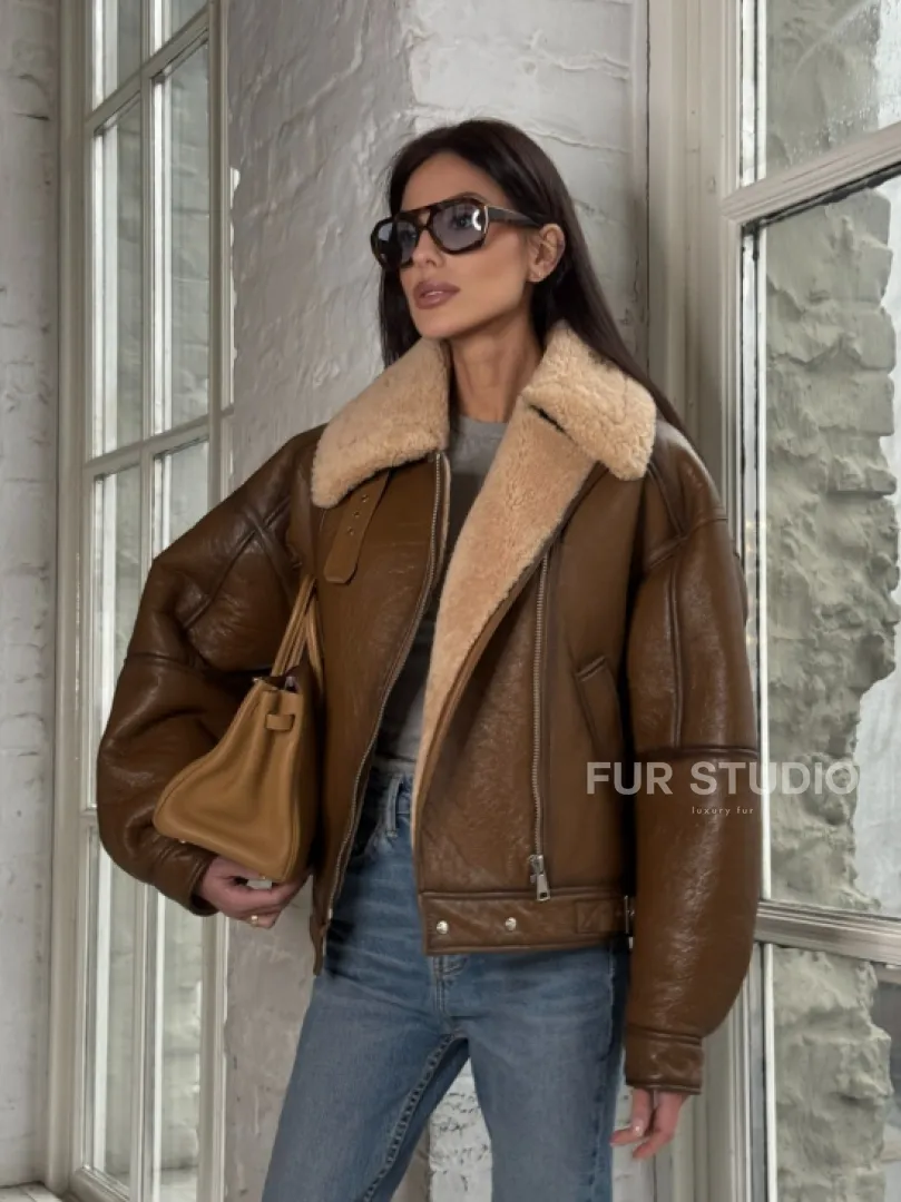 Дубленка женская «Oversize style» со спущенным плечом - цвет виски