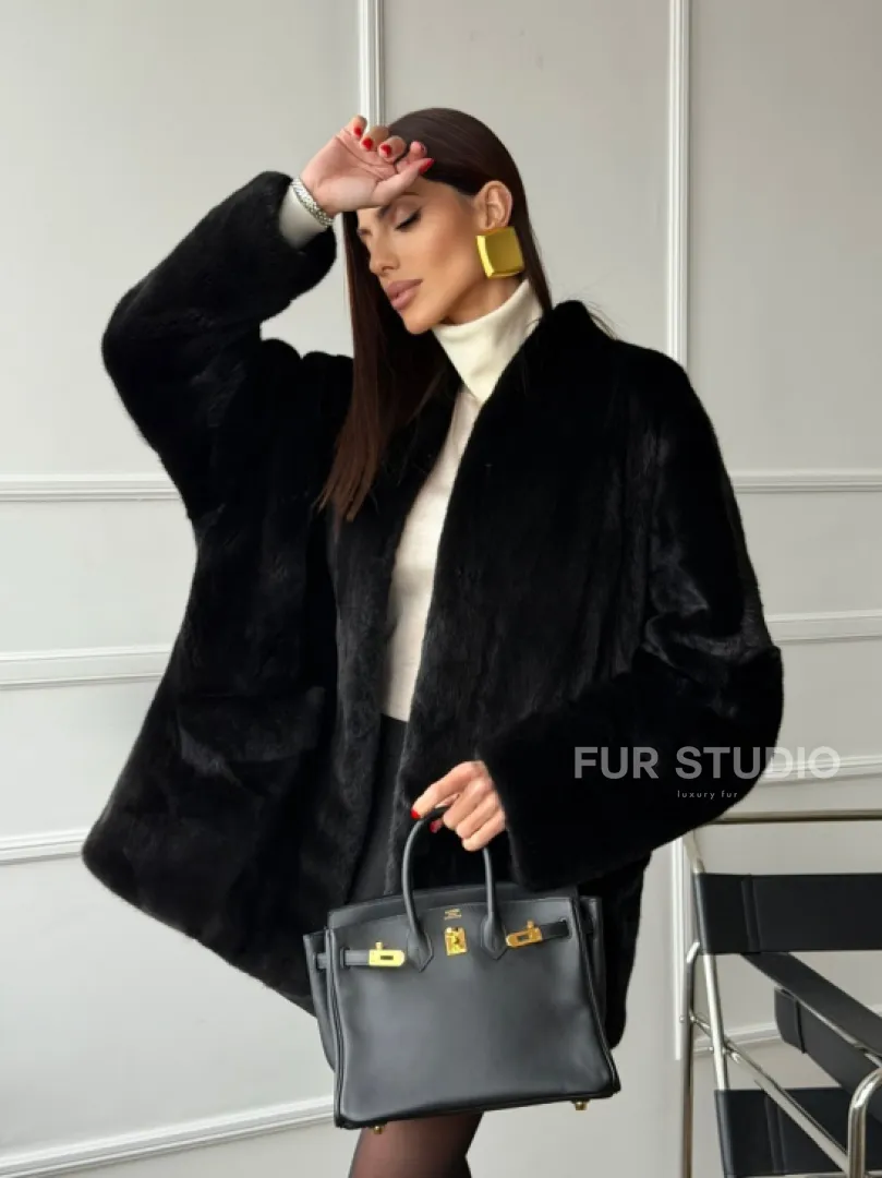 Жакет - шуба из норки BLACKGLAMA с V-образным воротником, косыми карманами