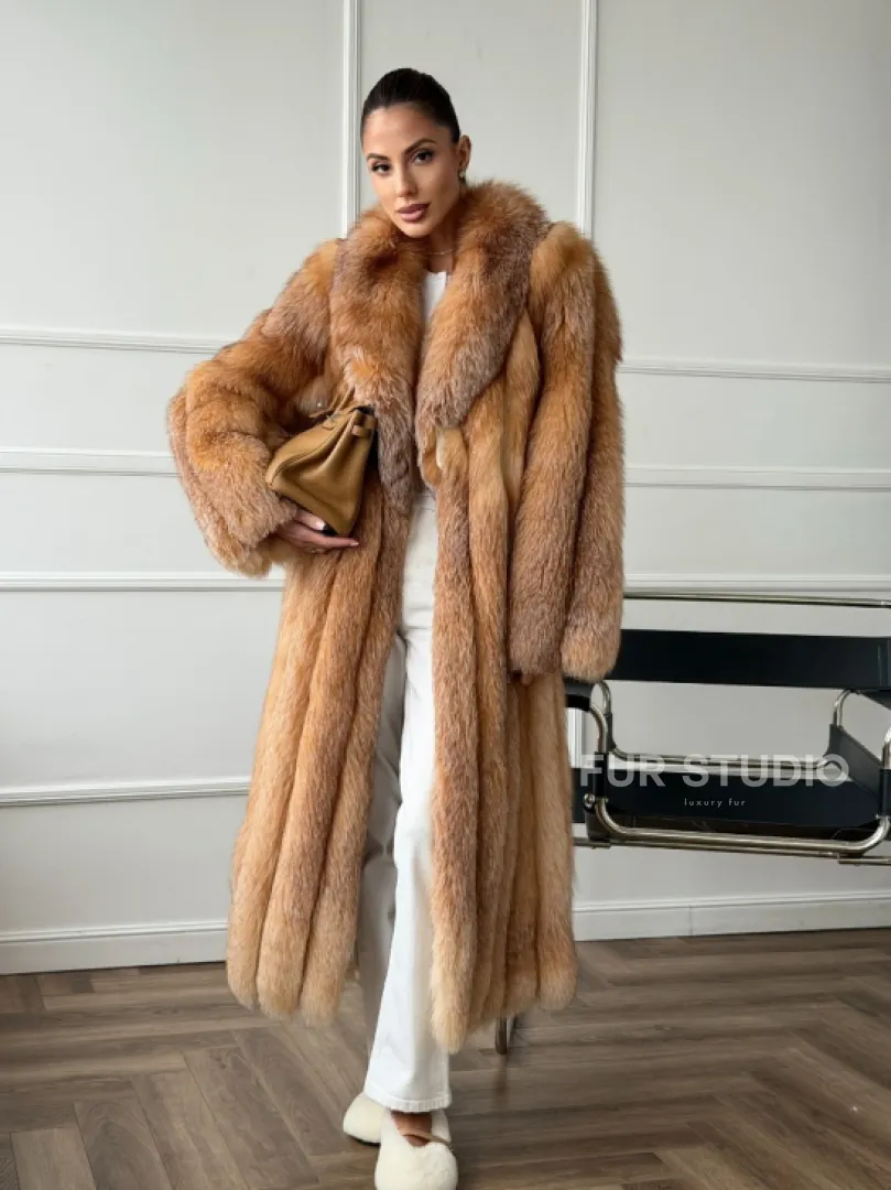 Длинная шуба из меха лисы Vintage gold с шалевым воротником