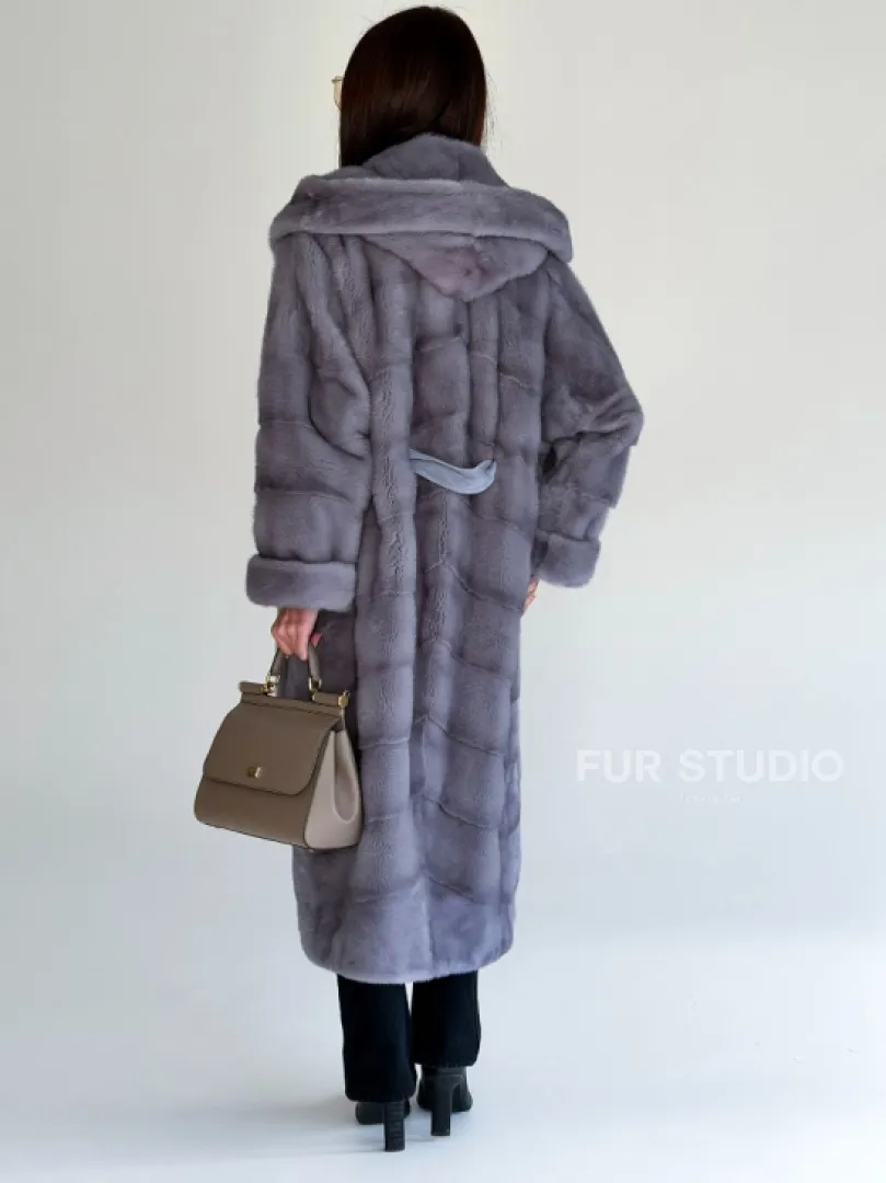 Удлиненная норковая шуба - кимоно с капюшоном