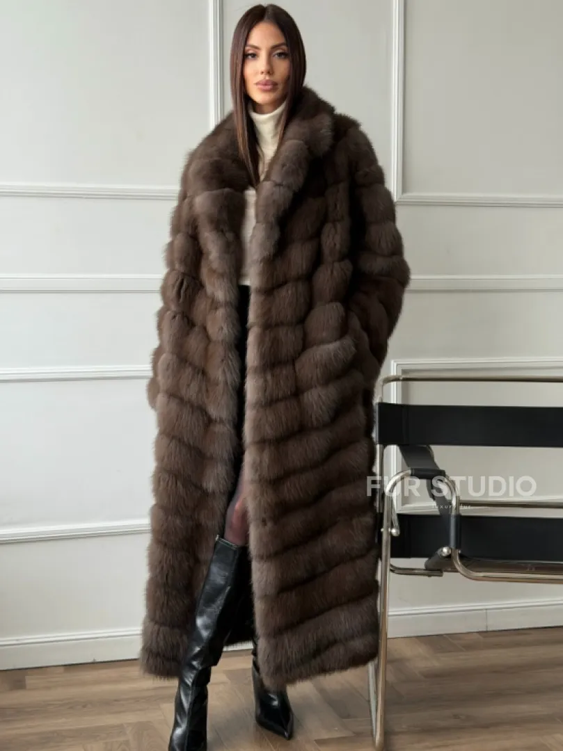 Длинная шуба из меха куницы Exclusive fur