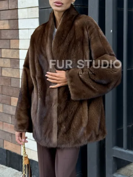 Модная шуба из норки 2025 - фото 1