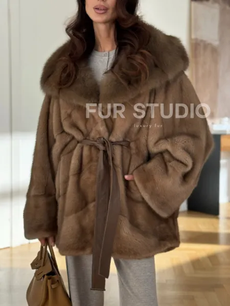 Шуба норковая бежевая с капюшоном - фото 2