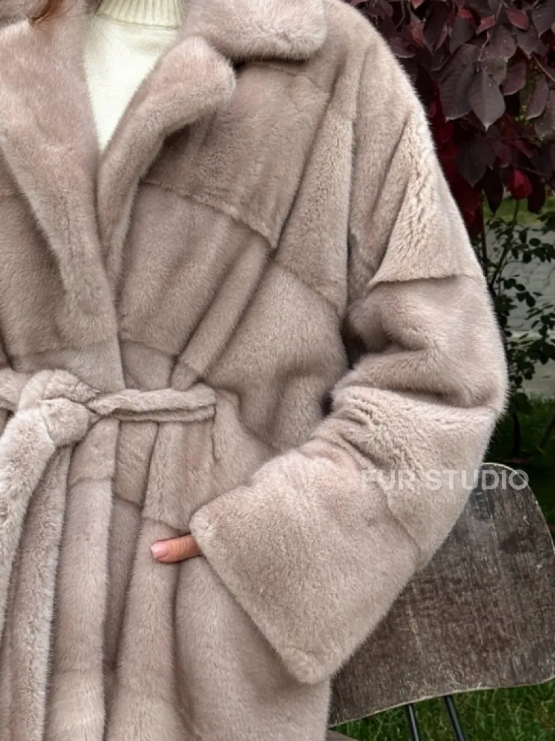 Длинная норковая шуба с поясом