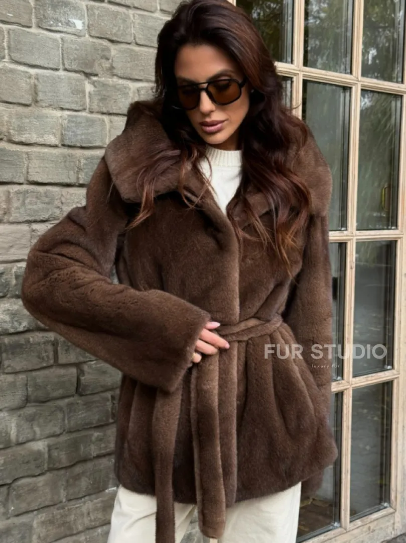 Шуба автоледи с капюшоном