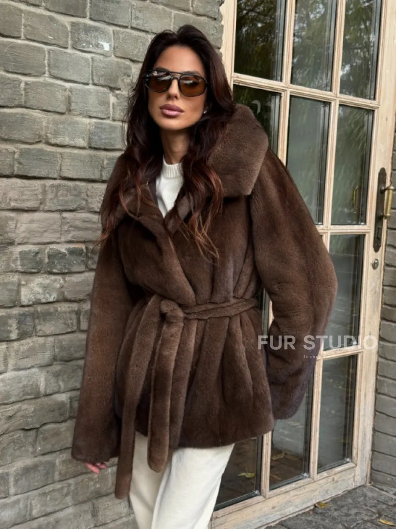 Шуба автоледи с капюшоном