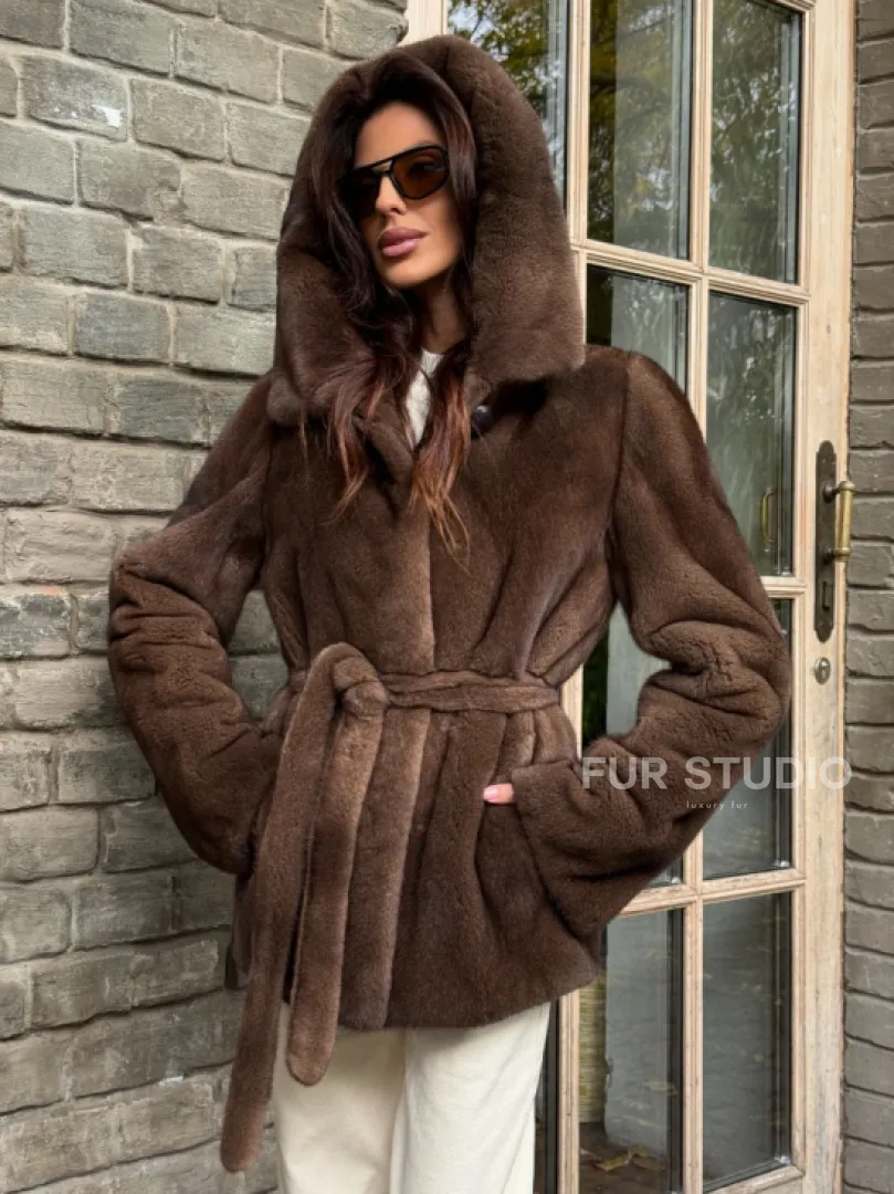 Шуба автоледи с капюшоном