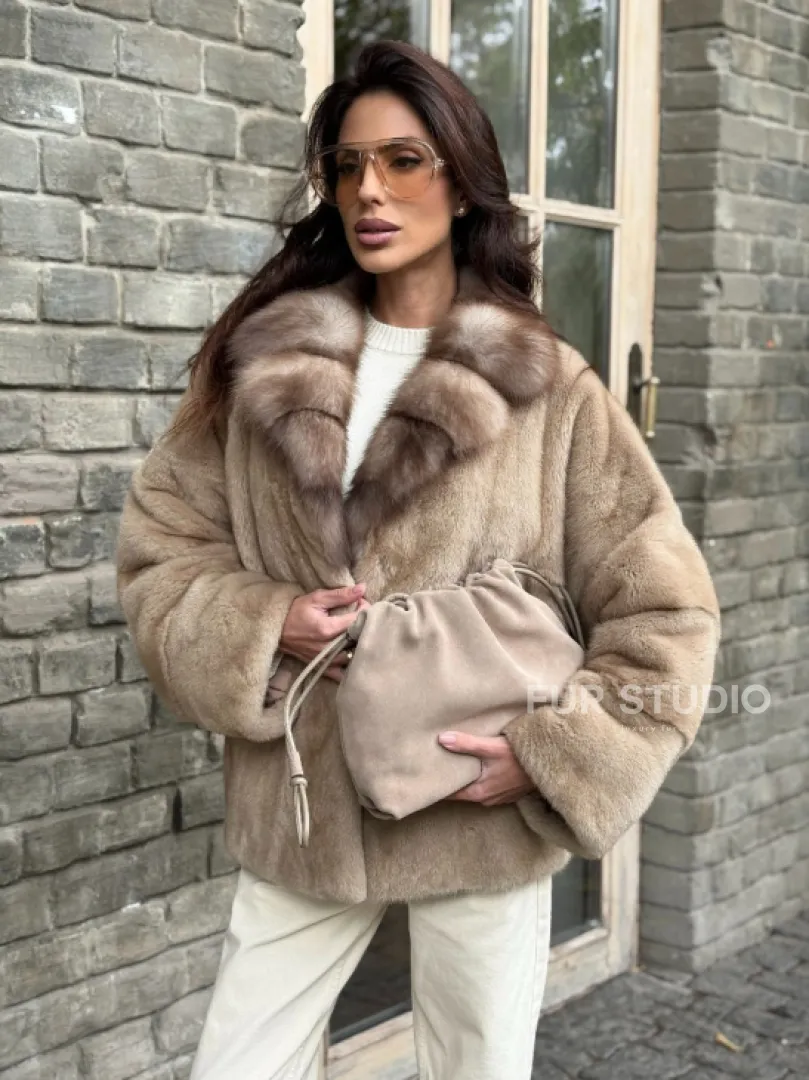 Норковый полушубок - автоледи с куницей