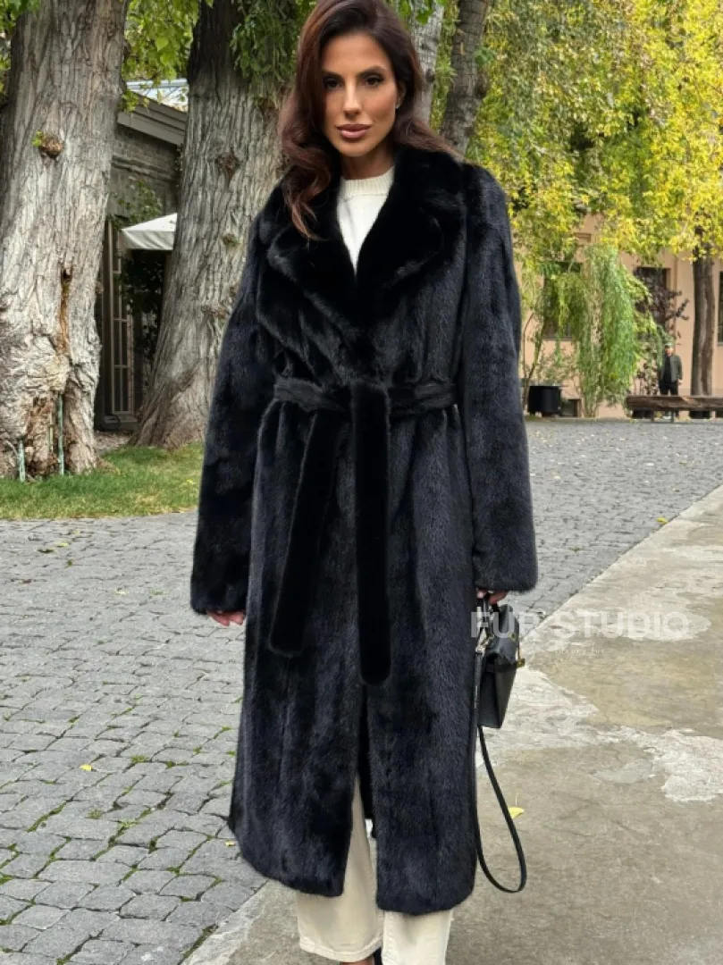 Черная норковая шуба