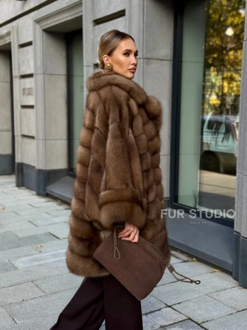 Шуба из куницы оверсайз