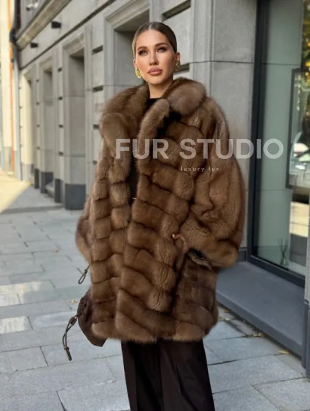 Шуба из куницы оверсайз - фото 9