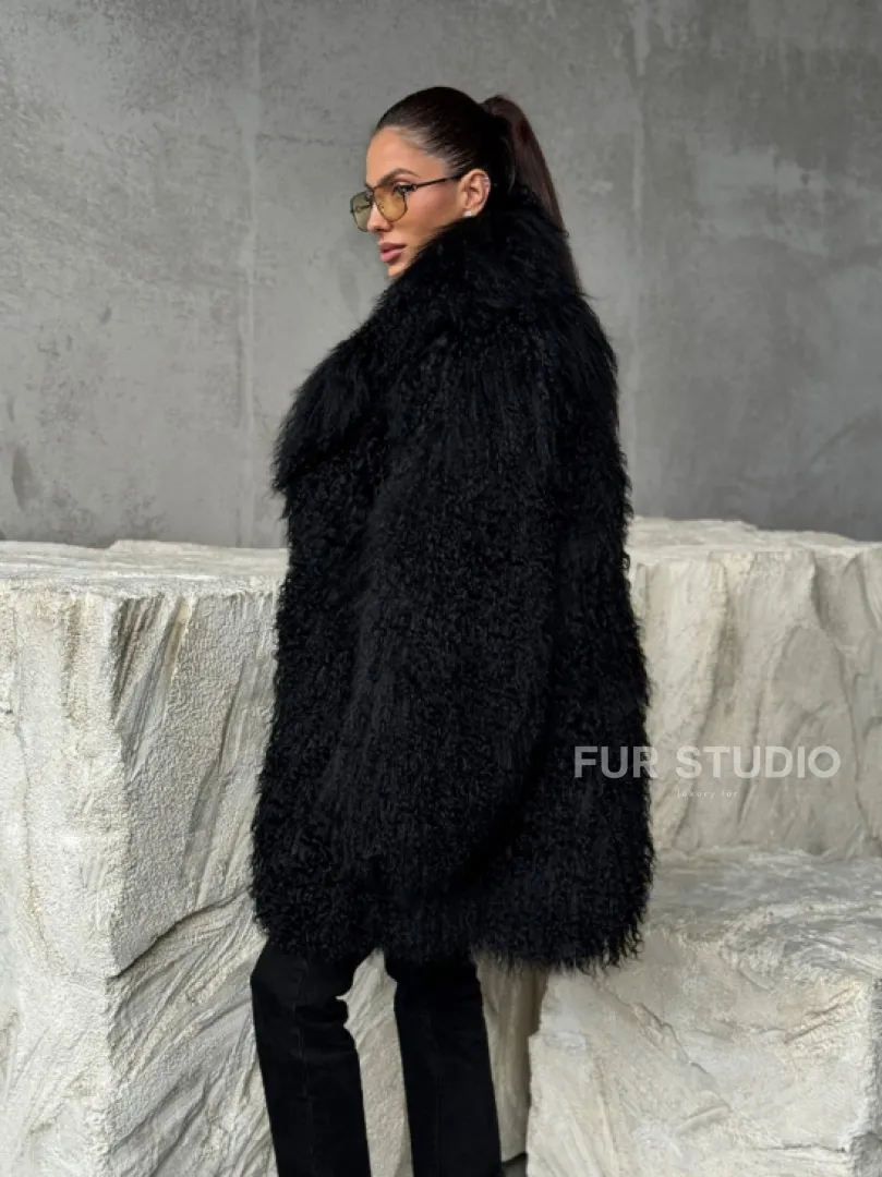 Черная шуба из ламы