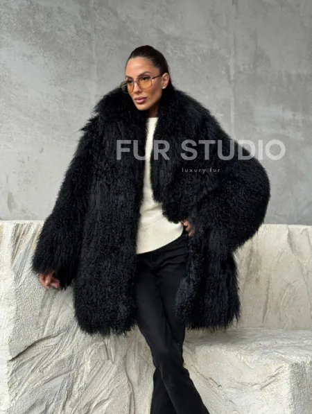 Черная шуба из ламы - фото 10