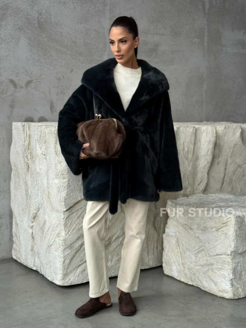 Шуба норковая летучая мышь с капюшоном