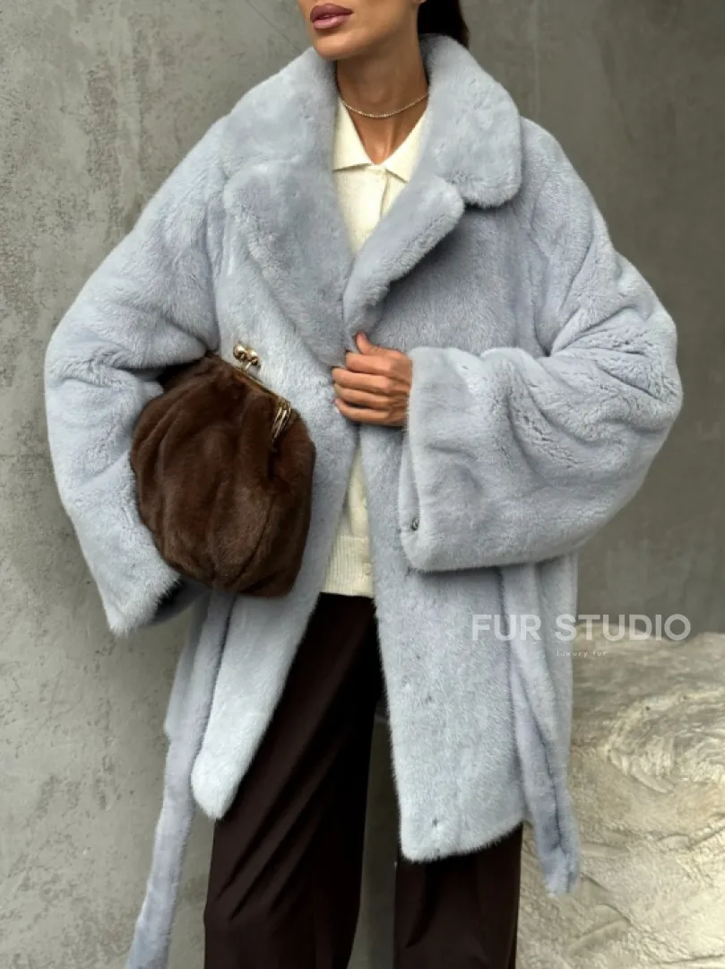 Полушубок из голубой норки