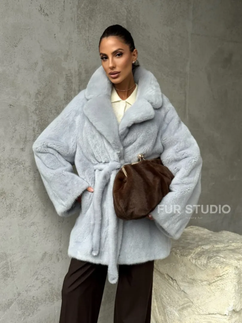 Полушубок из голубой норки