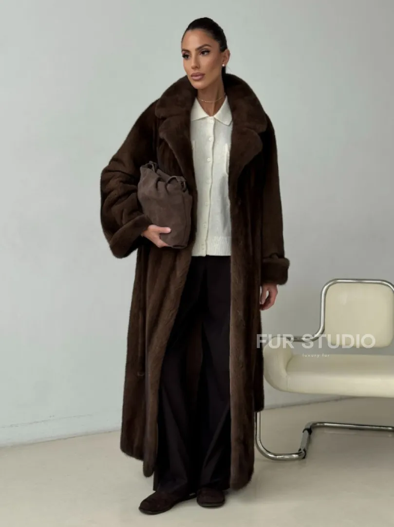 Длинная норковая шуба