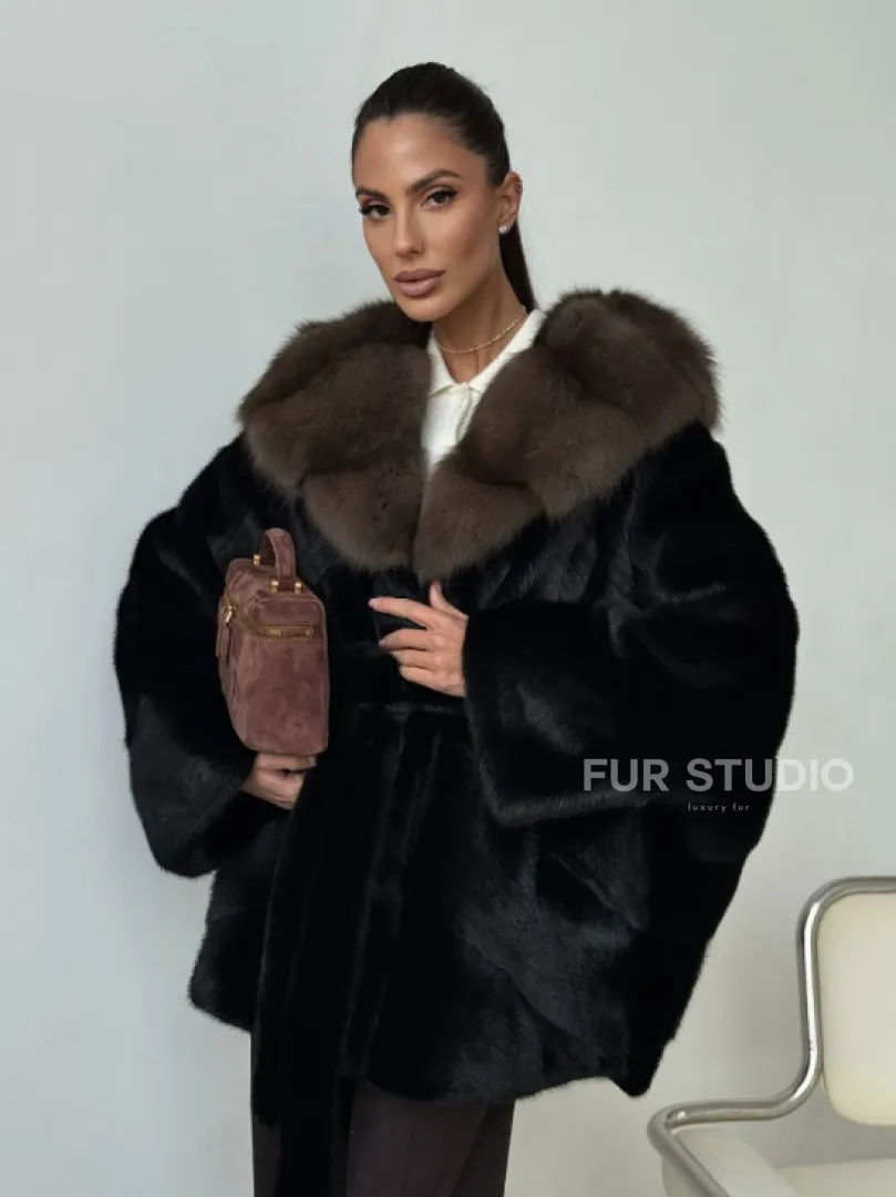 Норковый полушубок с капюшоном - летучая мышь