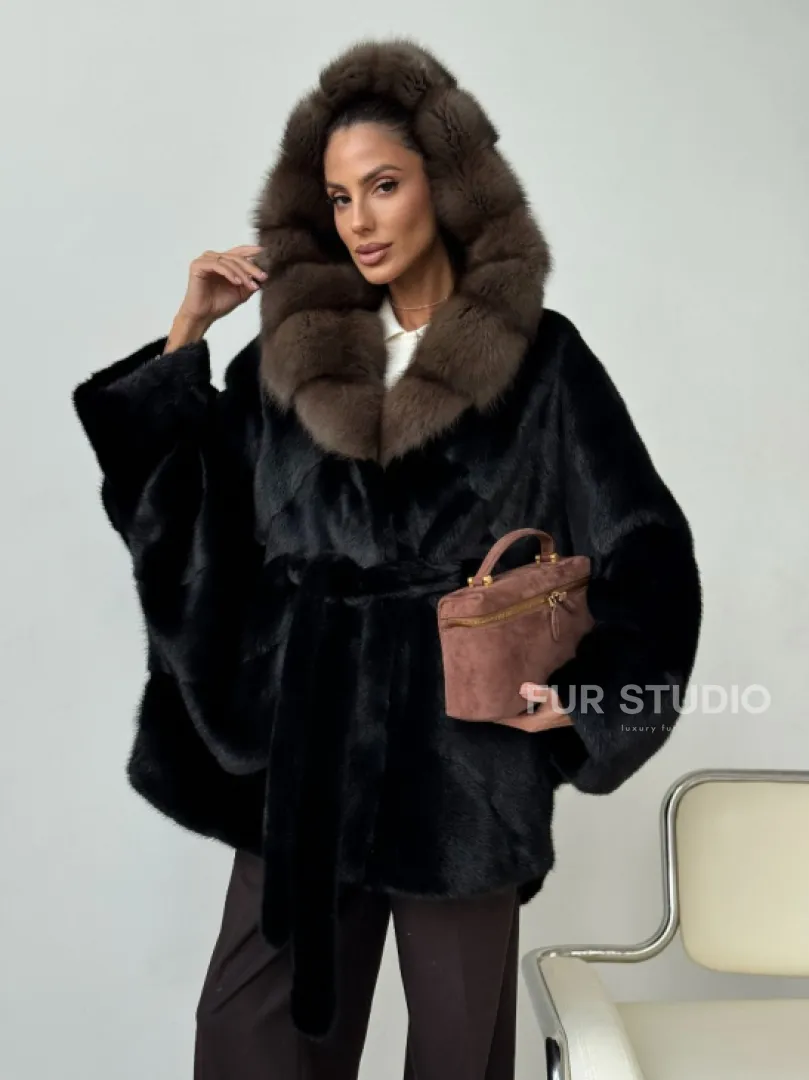 Норковый полушубок с капюшоном - летучая мышь