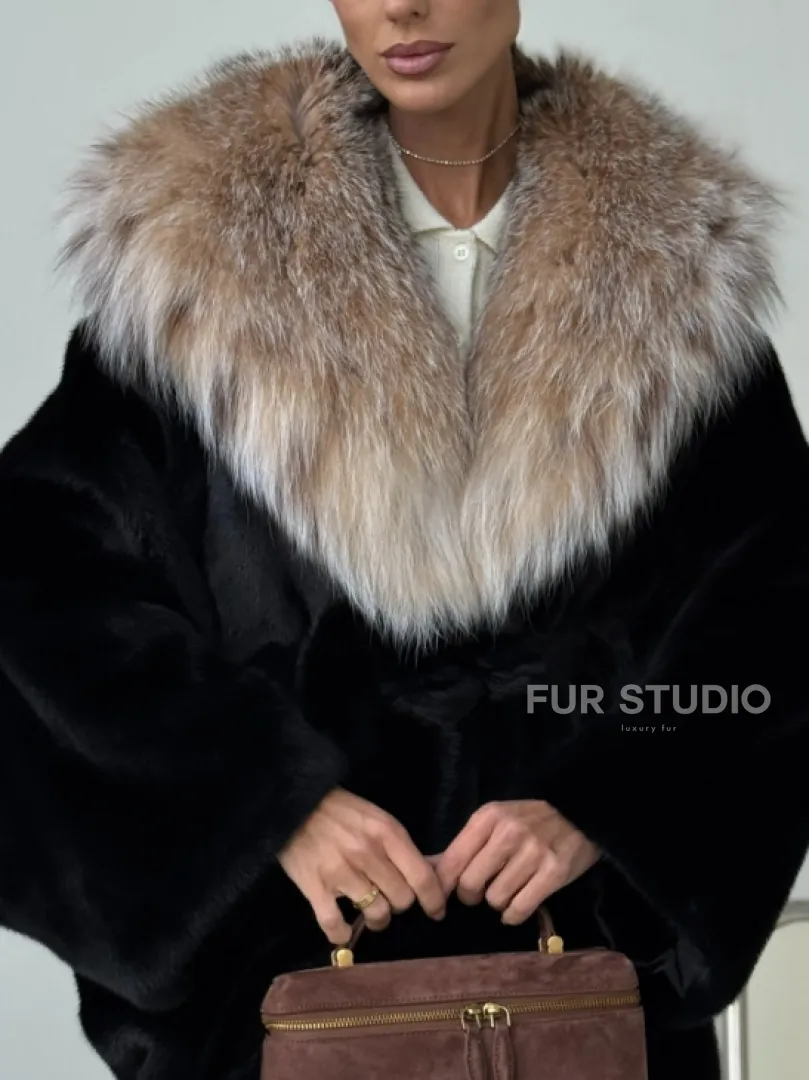 Норковый полушубок с капюшоном рысь