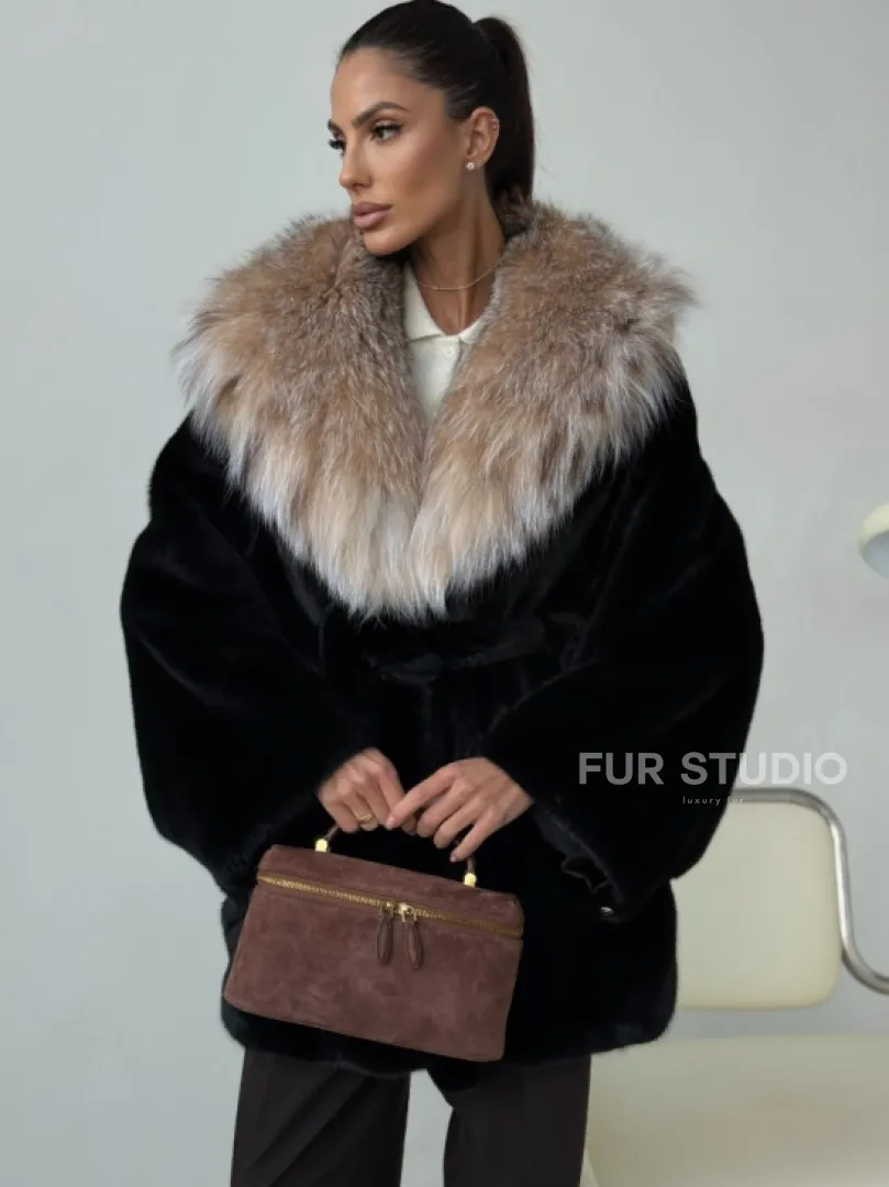 Норковый полушубок с капюшоном рысь