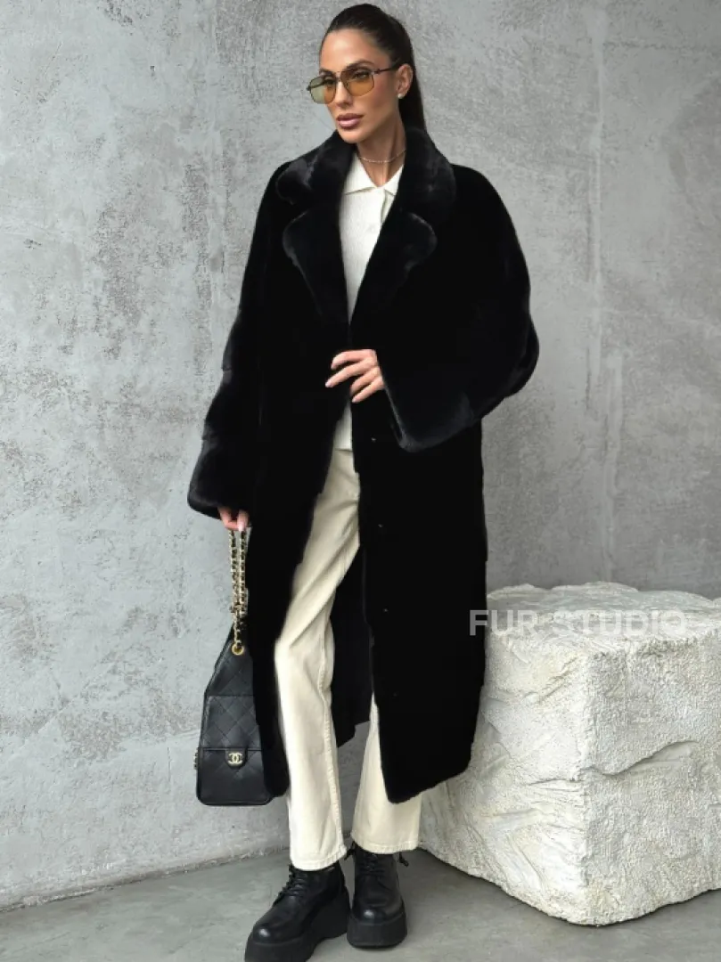 Черная шуба из меха норки SAGA FURS