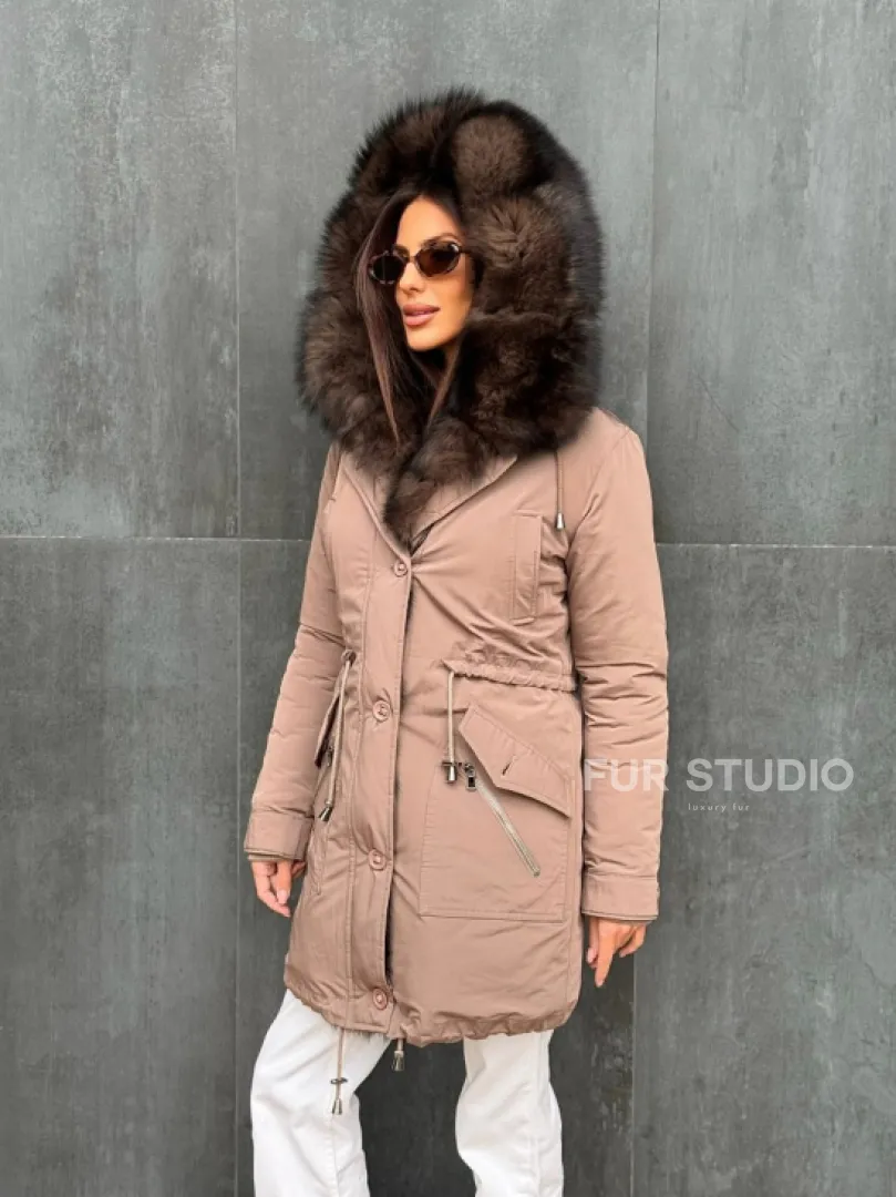 Пуховик с капюшоном - финский песец