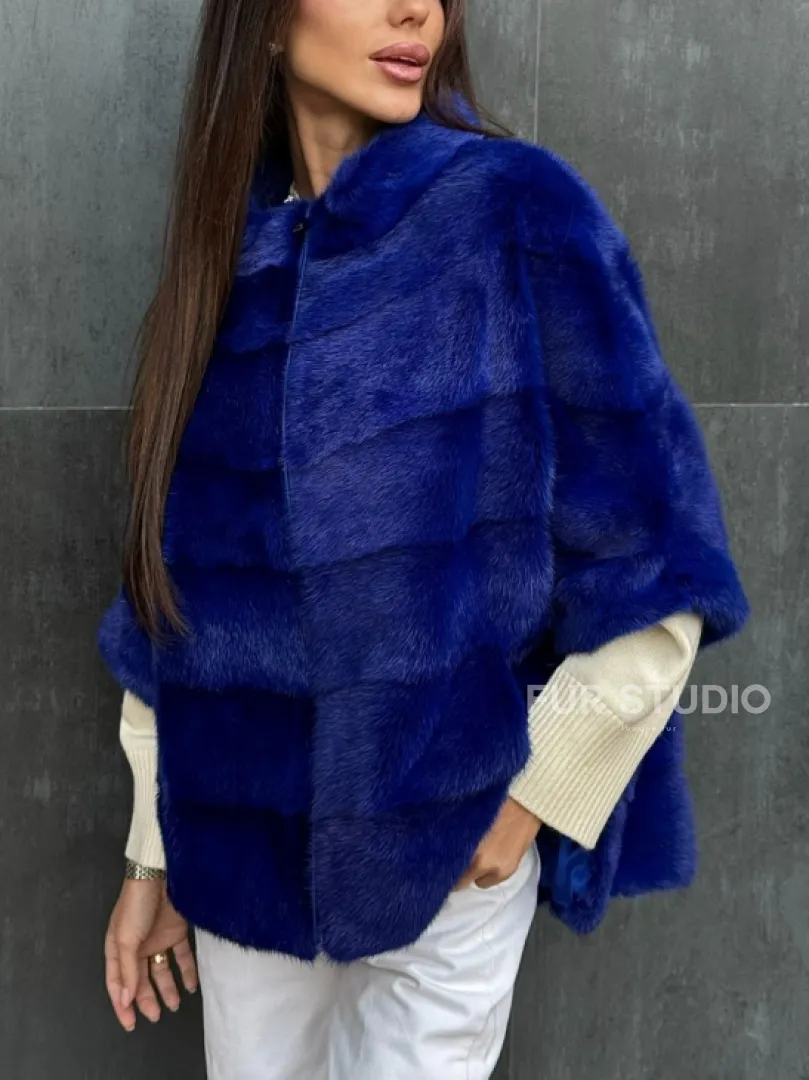 Синяя норковая кофта на молнии