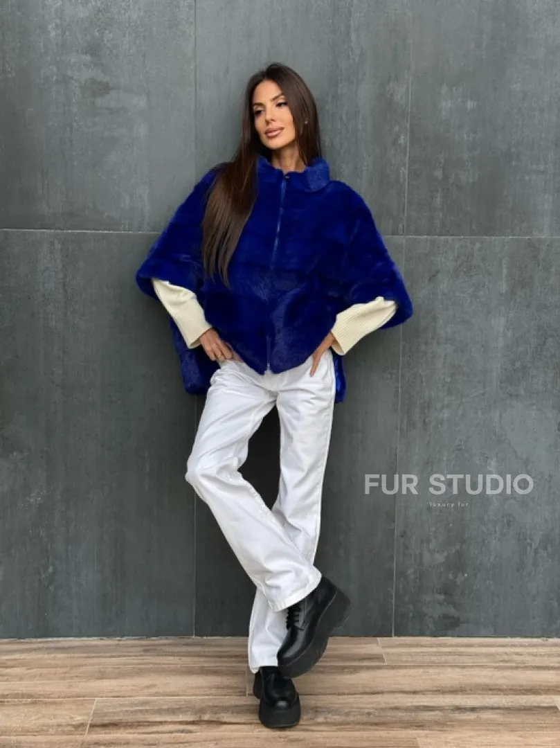 Синяя норковая кофта на молнии