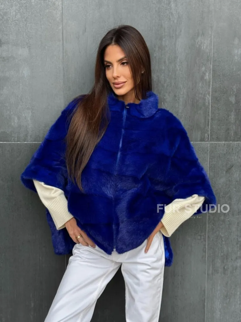 Синяя норковая кофта на молнии