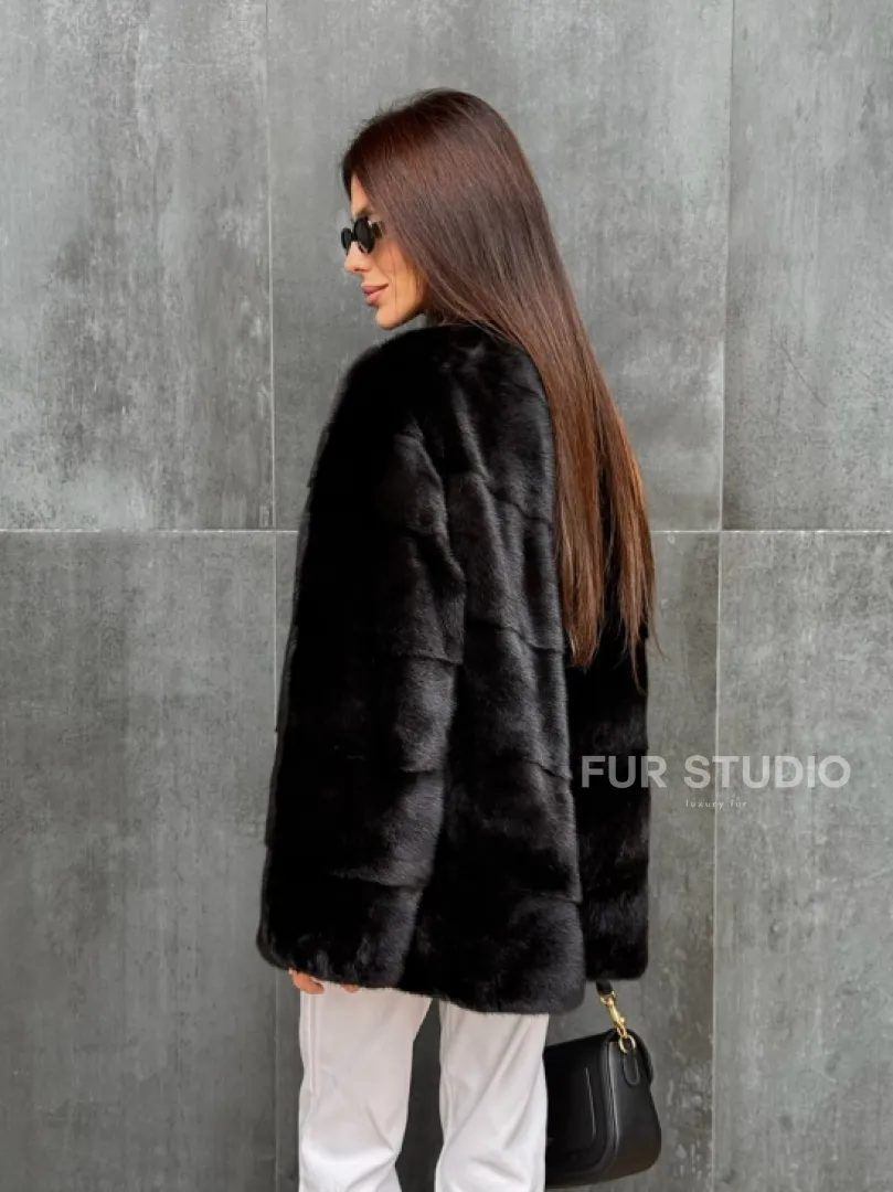 Черный норковый полушубок