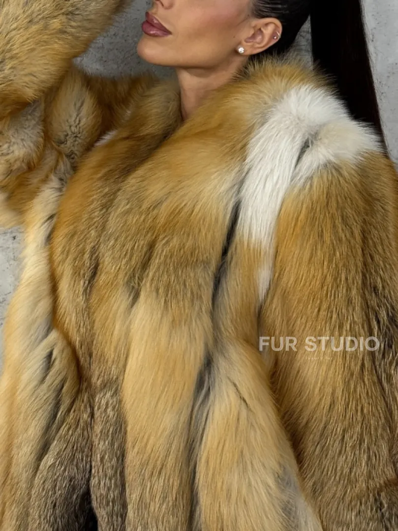 Шуба из меха лисы Gold